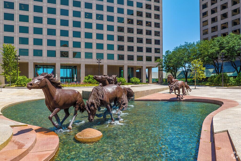 Photo of Others in Las Colinas