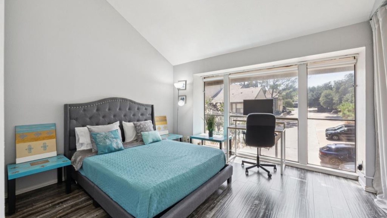 Photo of Bedroom in Las Colinas