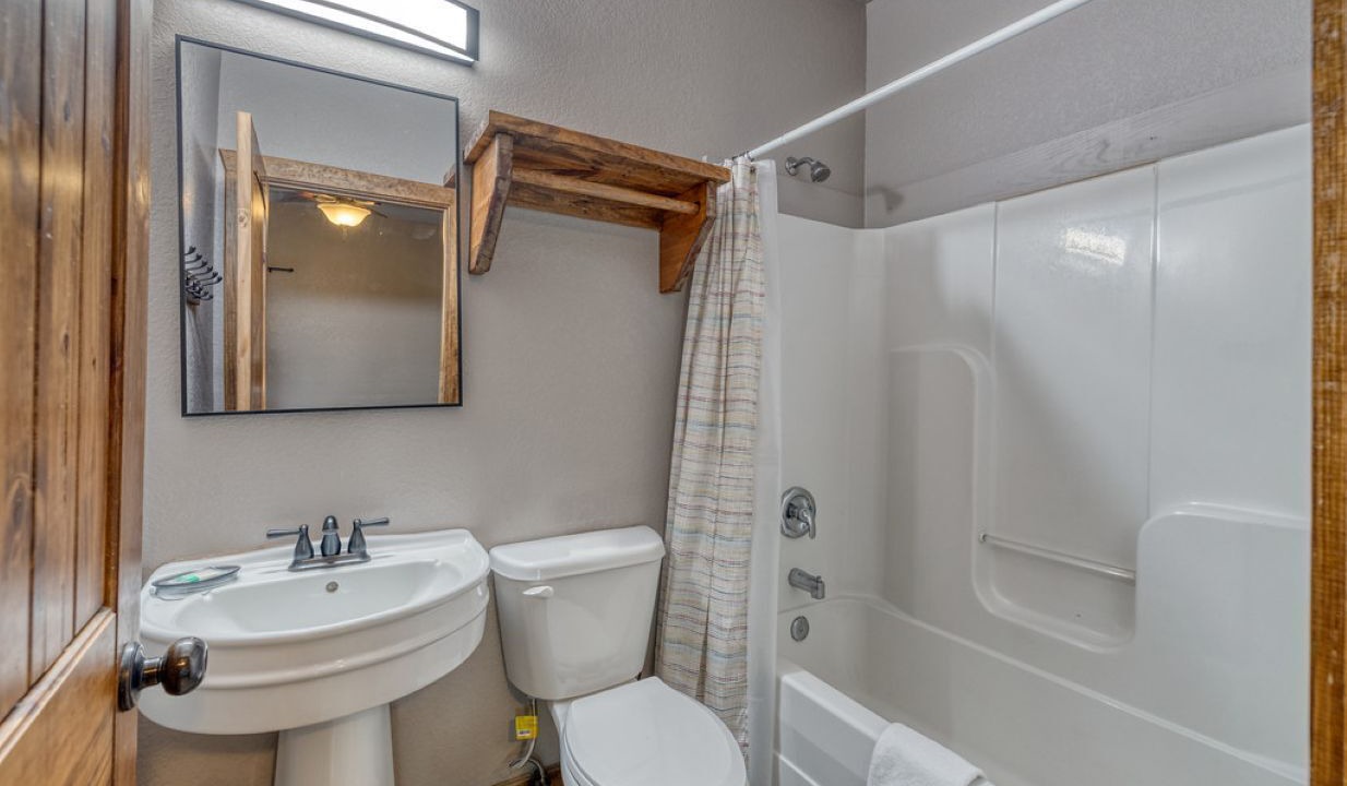 Photo of Bathroom in Concan