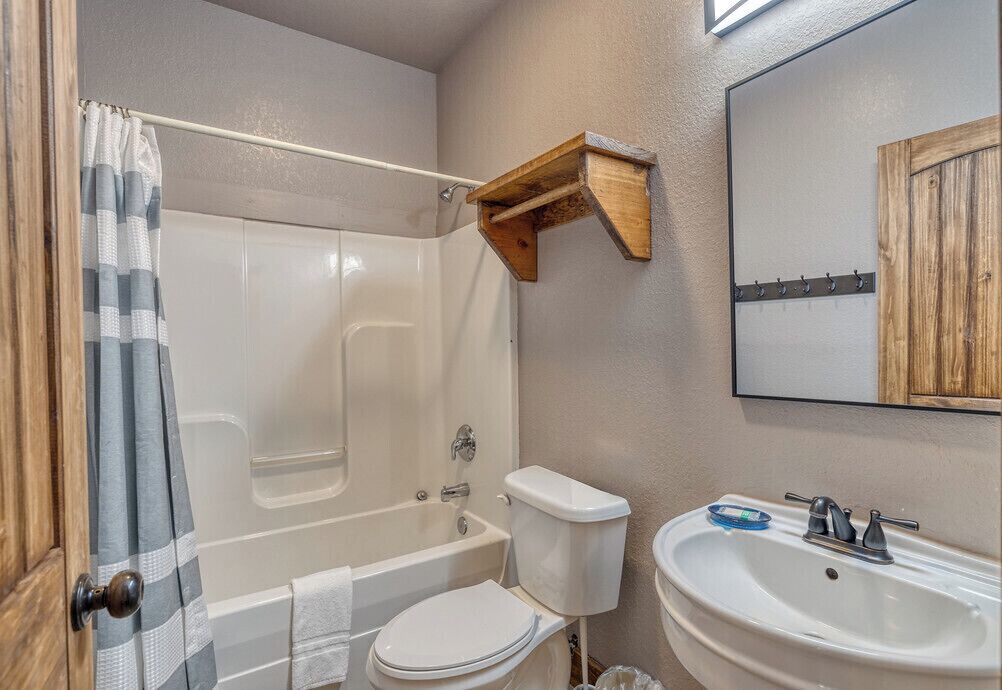 Photo of Bathroom in Concan