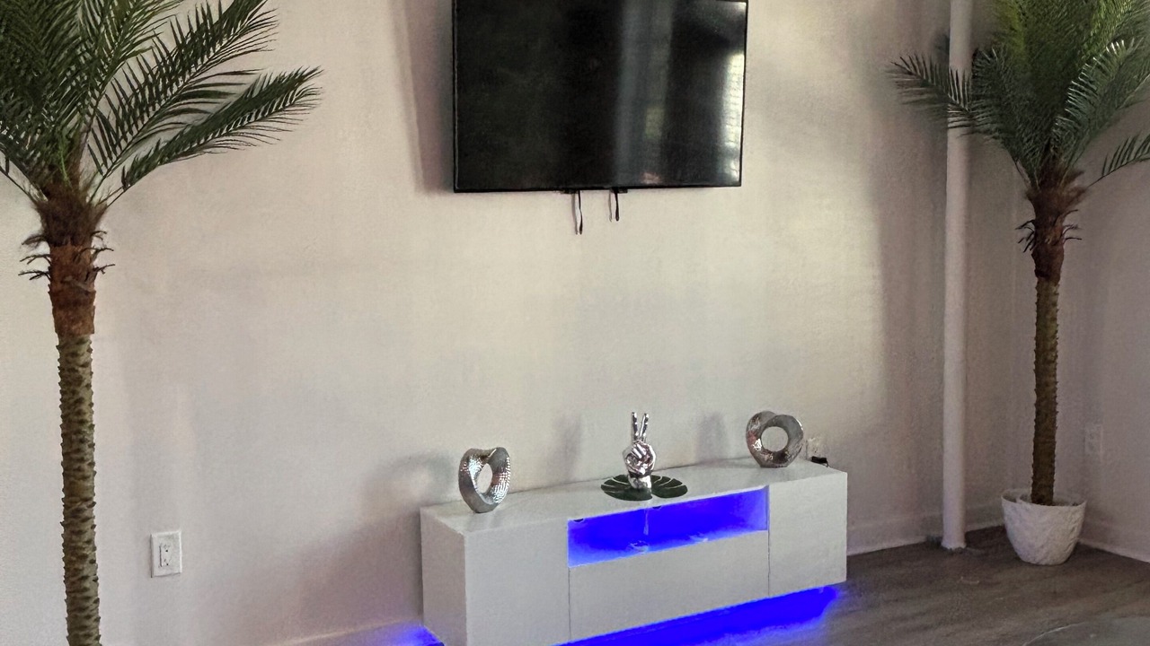 Photo of Livingroom in Atlantic Station Area