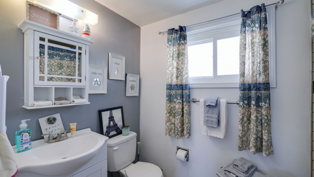 Photo of Bathroom in Tonawanda