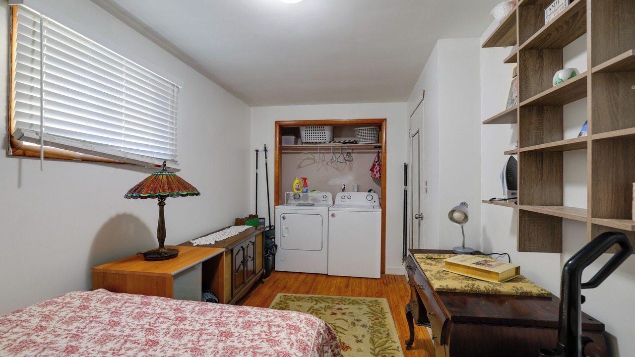 Photo of Bedroom in Tonawanda