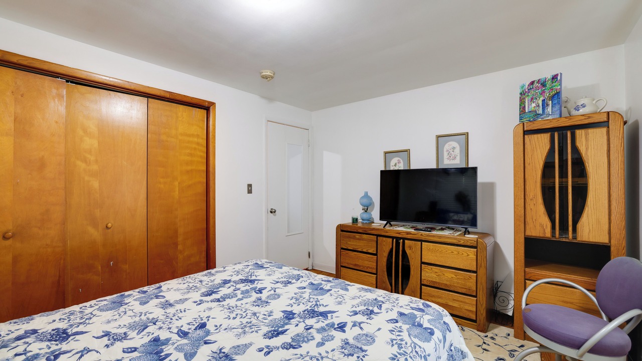 Photo of Bedroom in Tonawanda