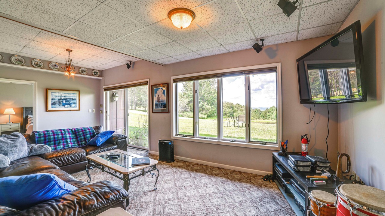 Photo of Livingroom in Jefferson