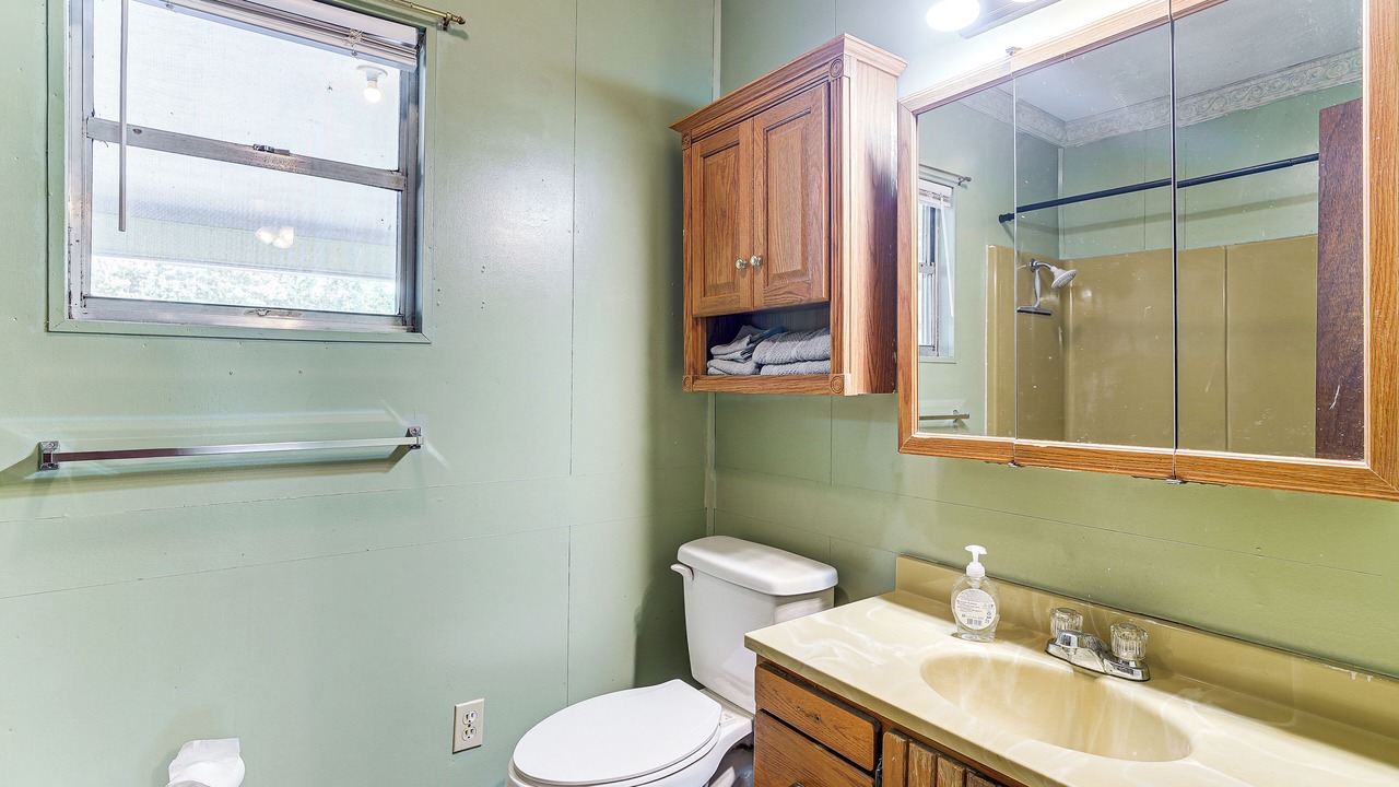Photo of Bathroom in Jasper Heights