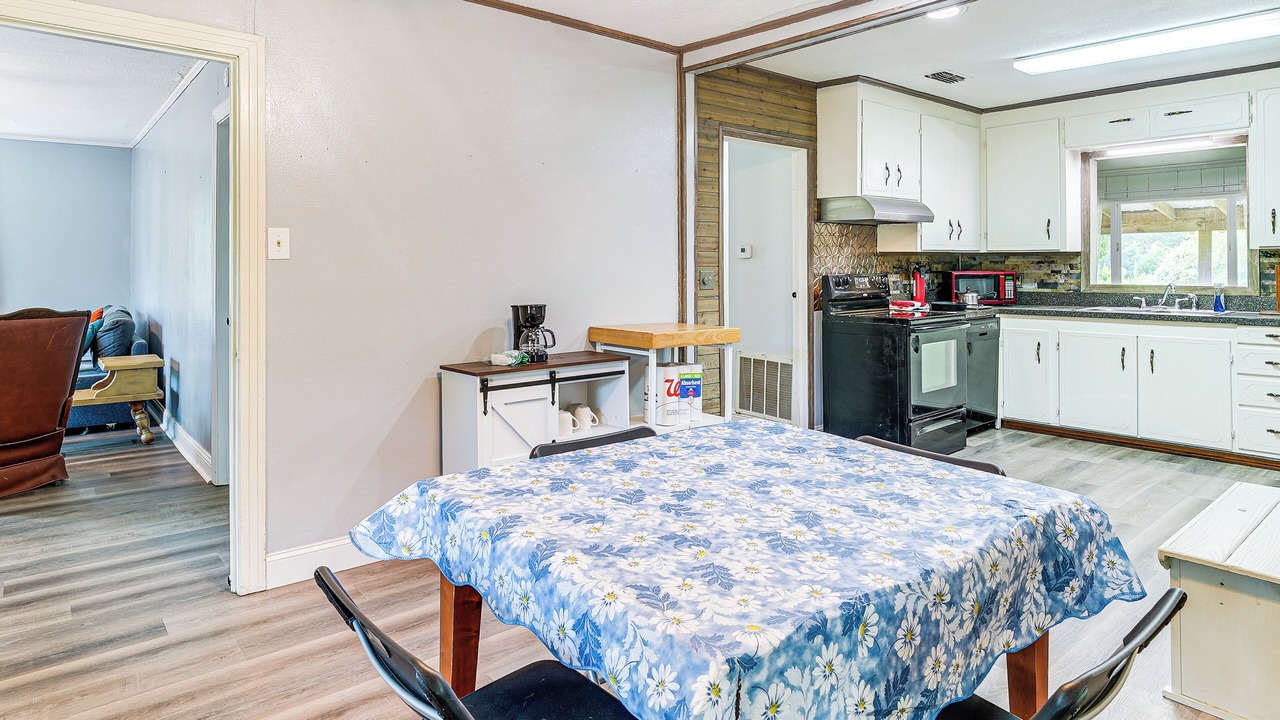 Photo of Kitchen in Jasper Heights