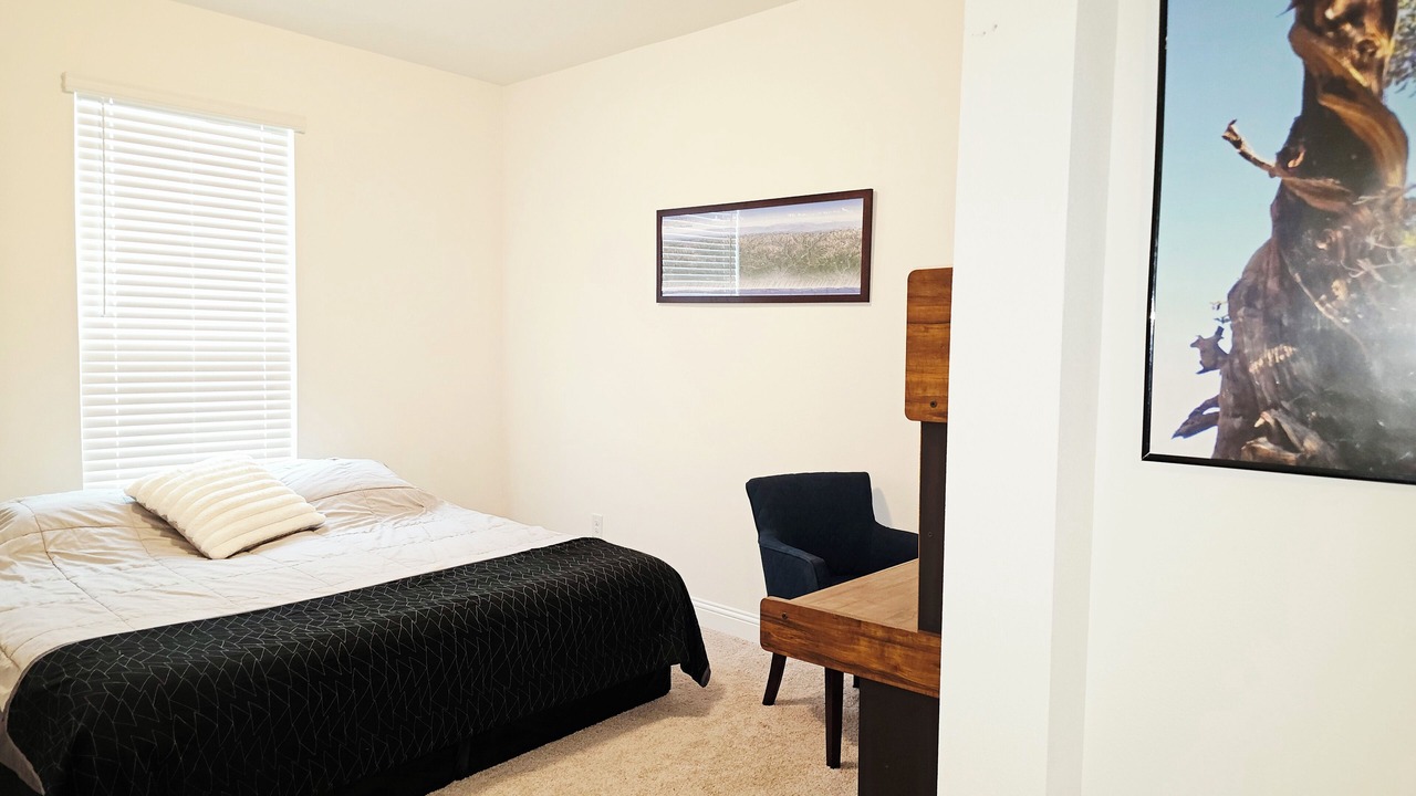 Photo of Bedroom in Justin