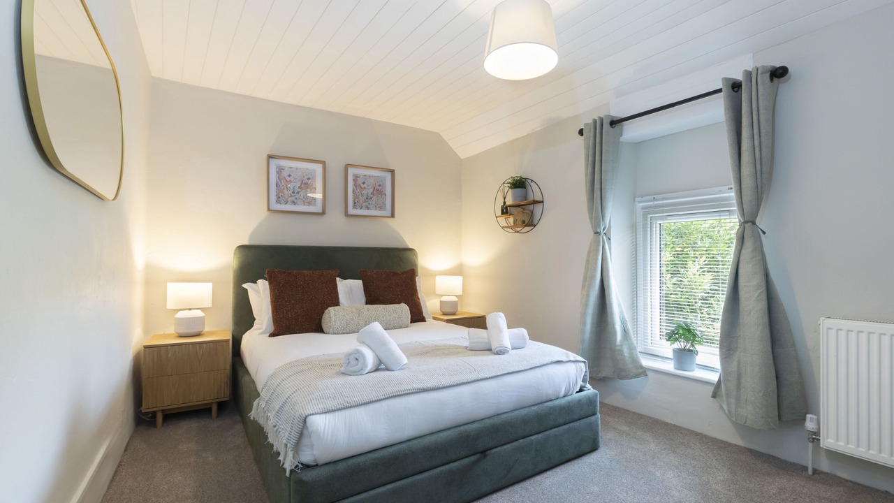 Photo of Others in Gilwern