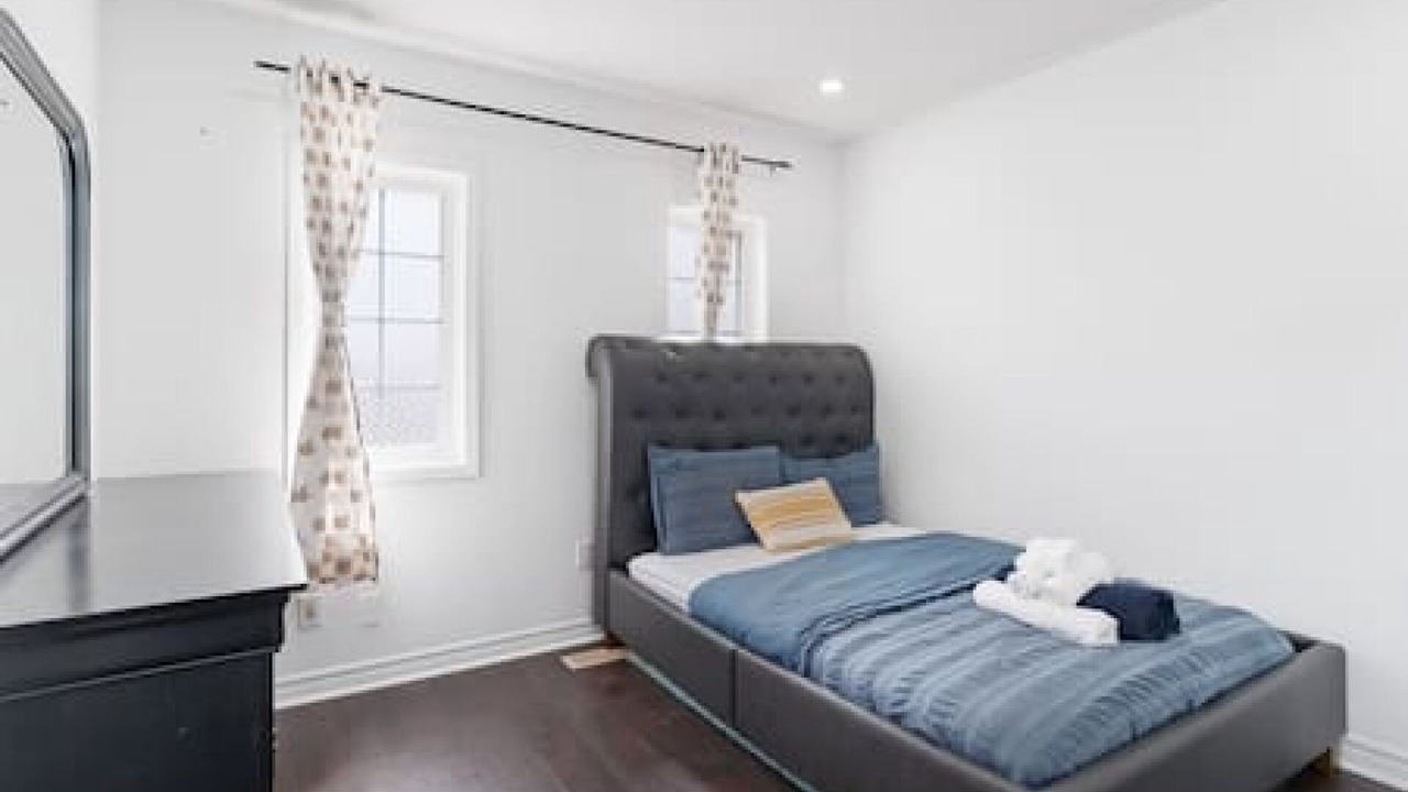 Photo of Bedroom in Mount Pleasant