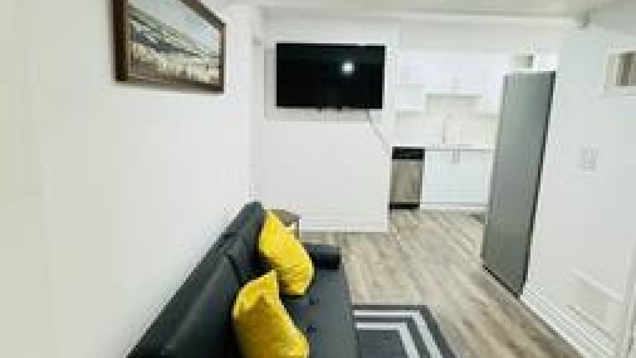 Photo of Livingroom in Mount Pleasant