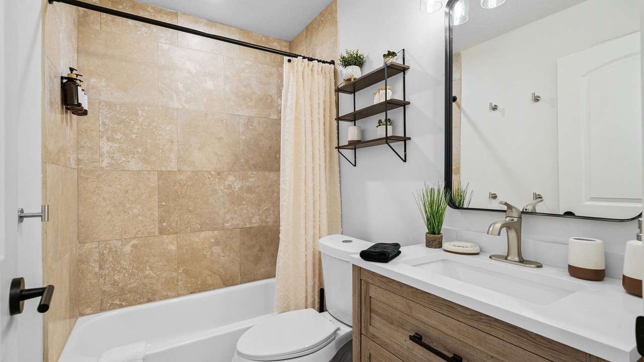 Photo of Bathroom in Quinlan