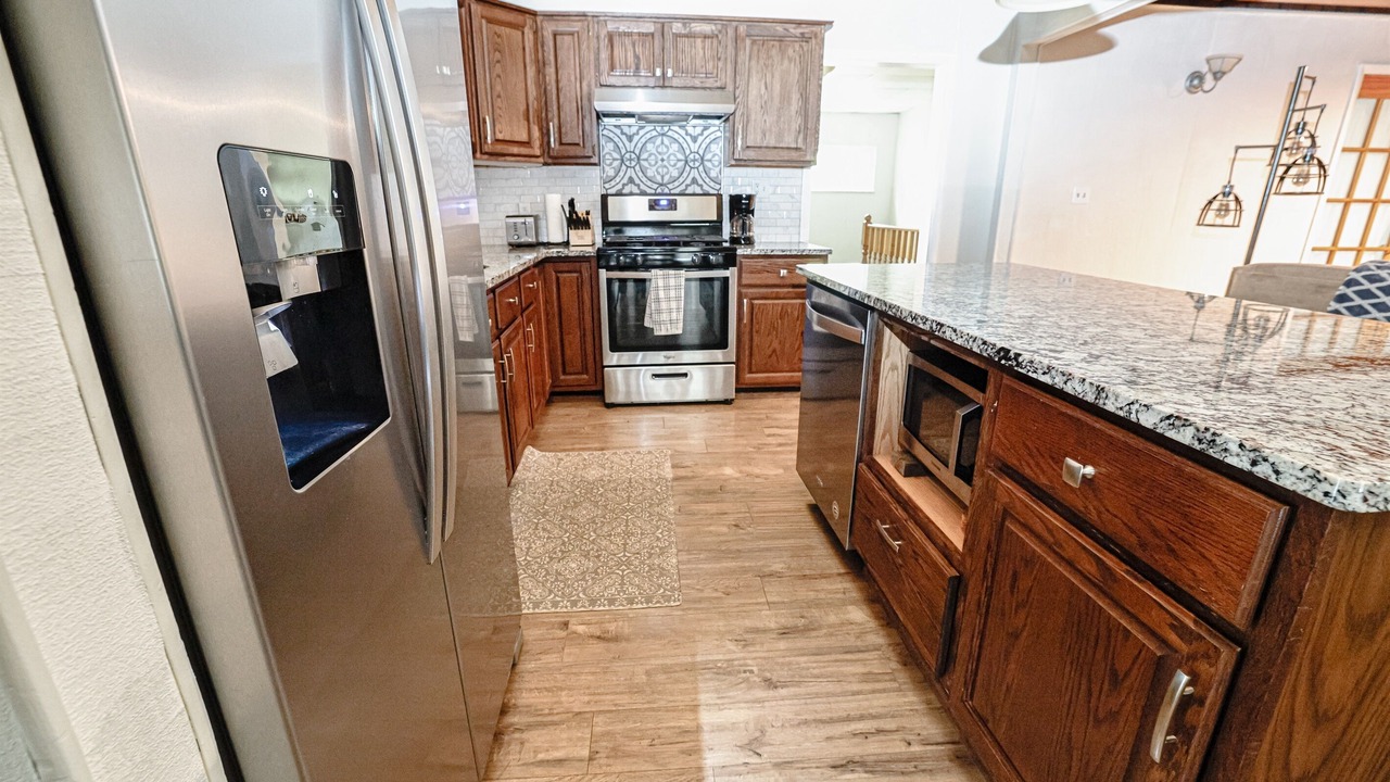 Photo of Kitchen in Canadian Lakes