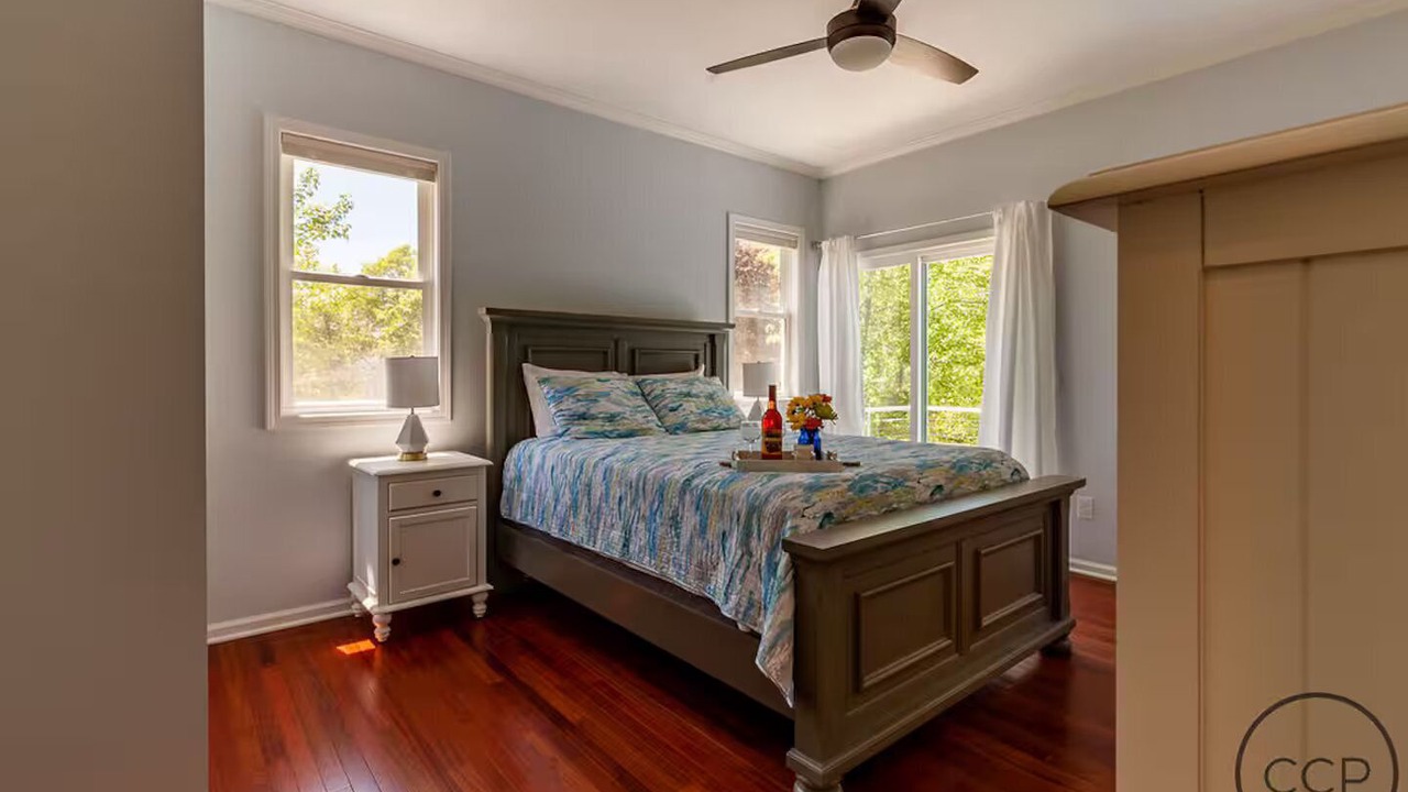 Photo of Bedroom in Montague