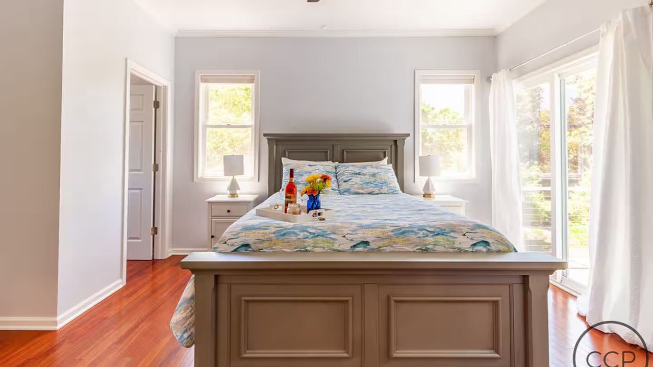 Photo of Bedroom in Montague