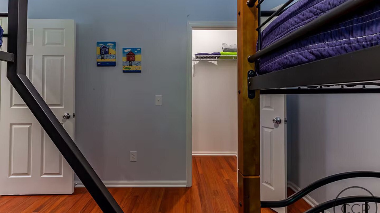 Photo of Bedroom in Montague