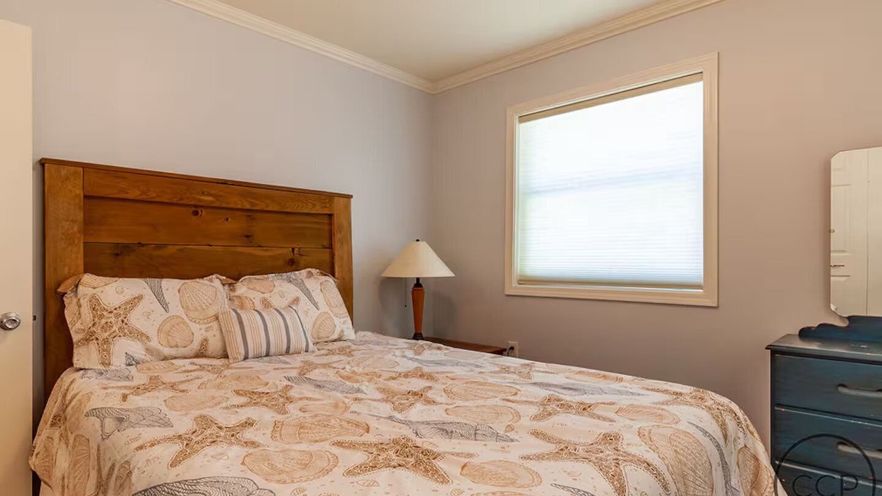 Photo of Bedroom in Montague