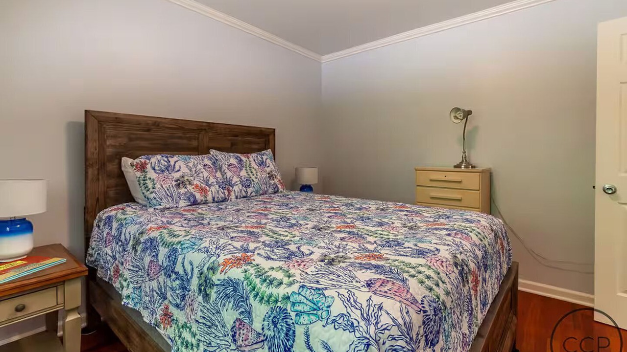 Photo of Bedroom in Montague