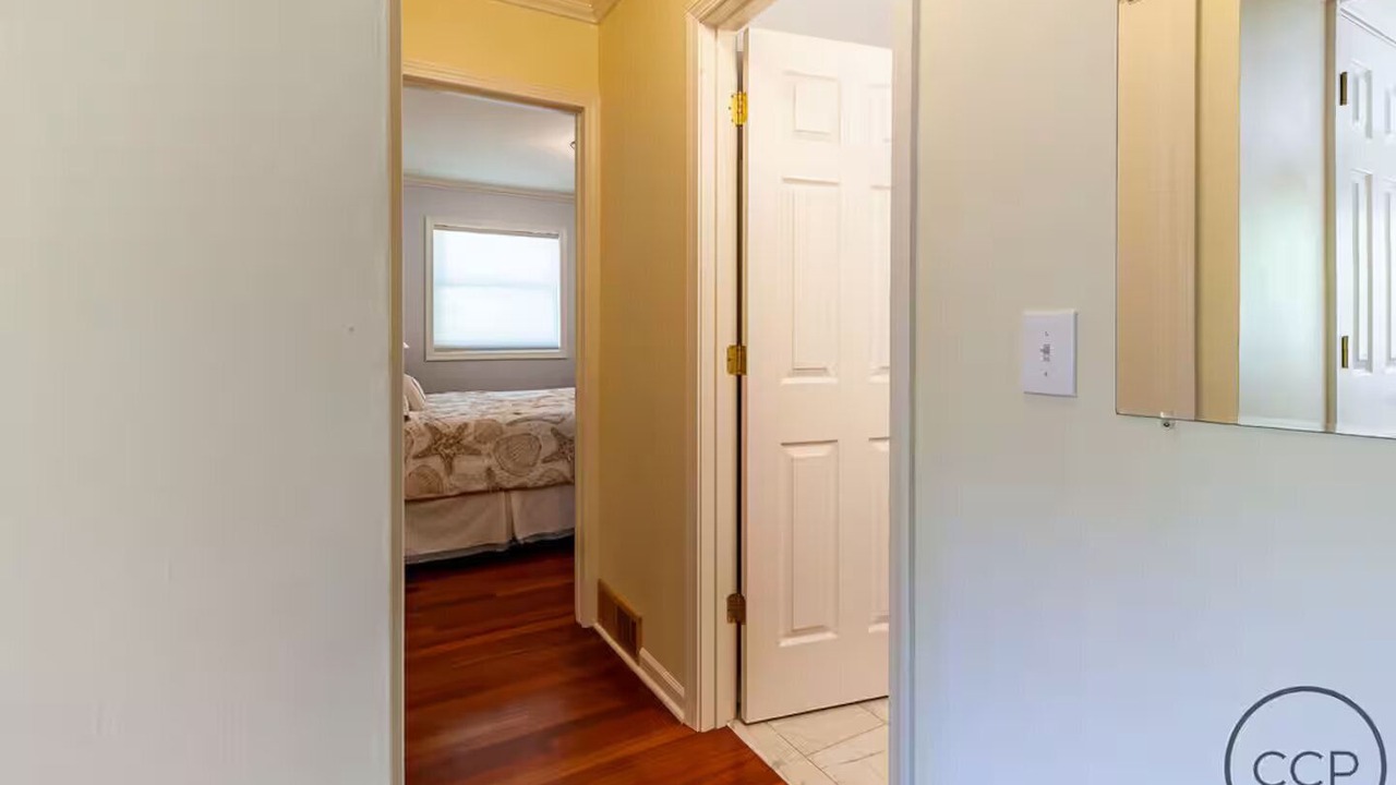 Photo of Bedroom in Montague