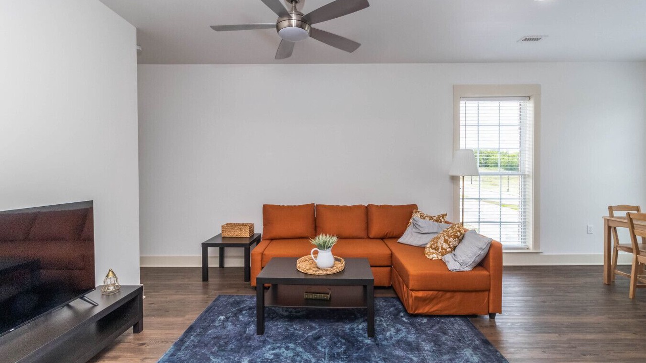 Photo of Livingroom in Alcoa