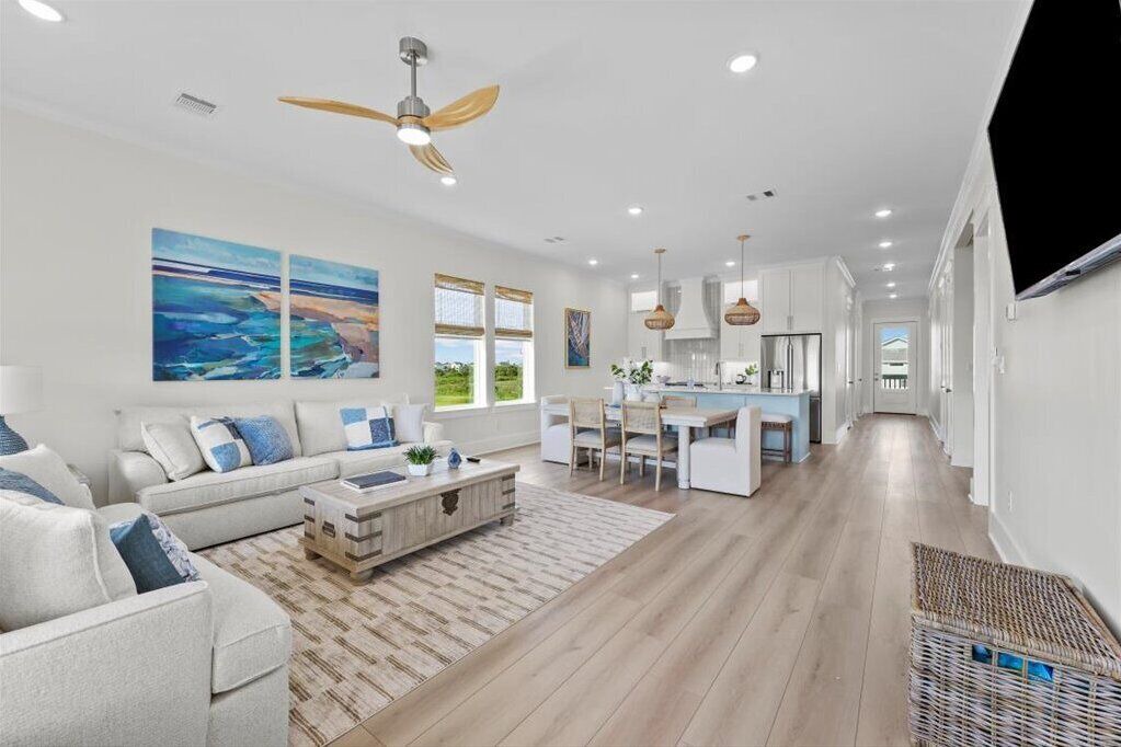 Photo of Livingroom in Isla Del Sol