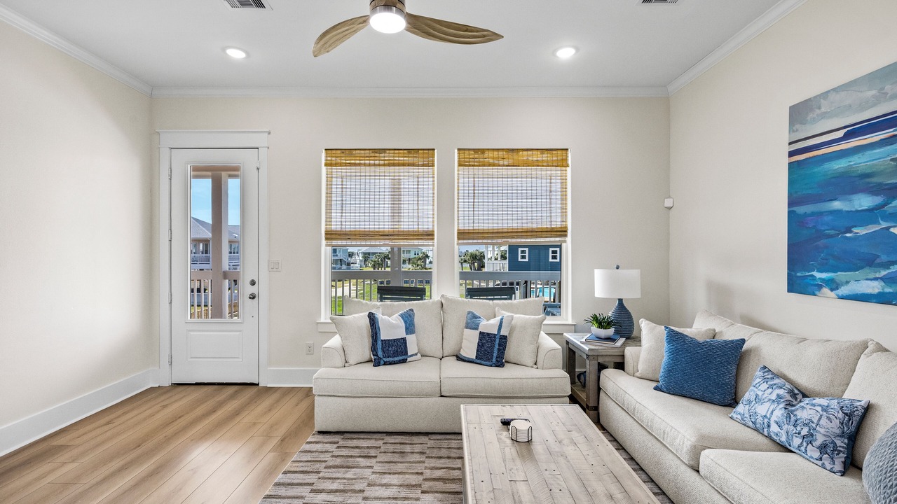 Photo of Livingroom in Isla Del Sol