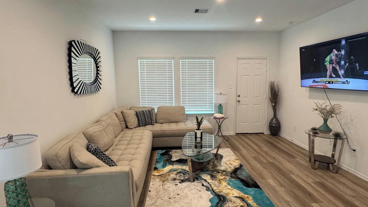 Photo of Livingroom in Houston