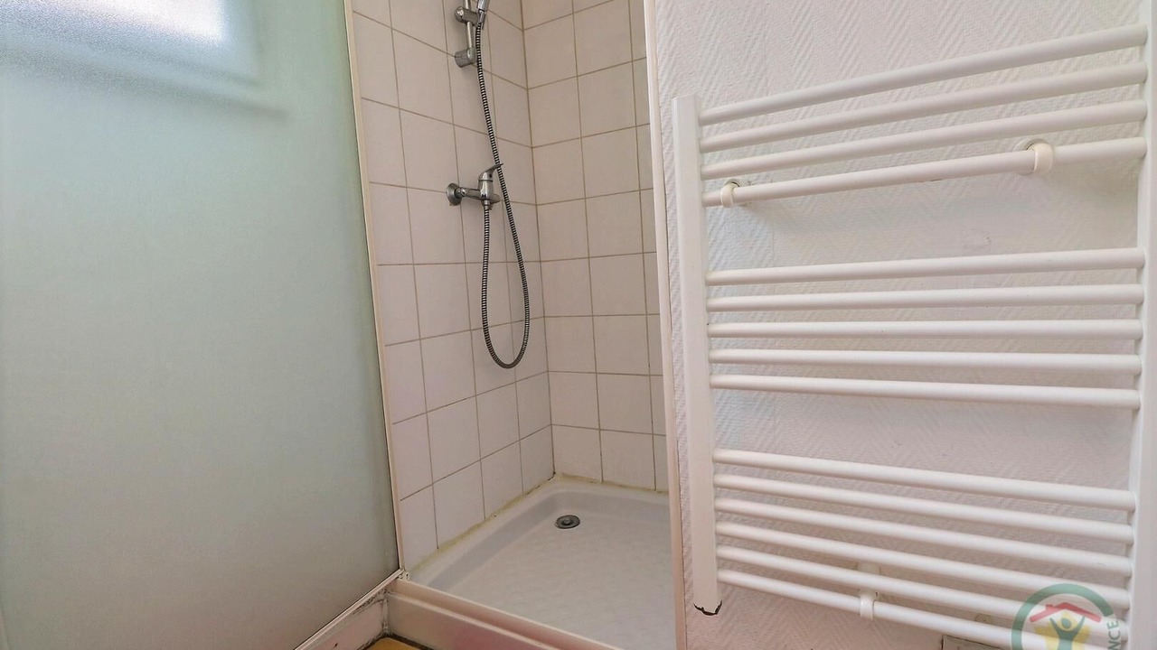 Photo of Bathroom in Landivy