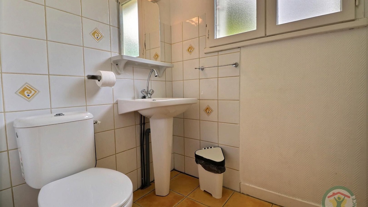 Photo of Bathroom in Landivy