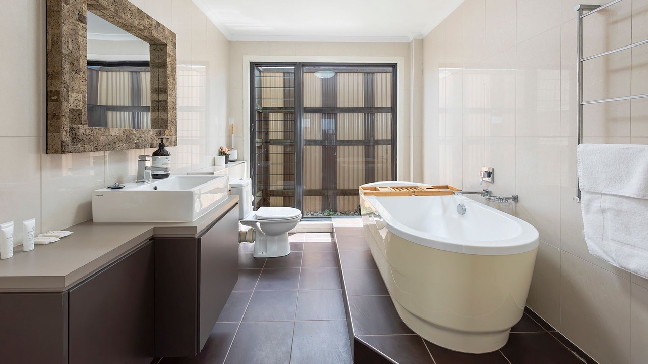 Photo of Bathroom in Torquay