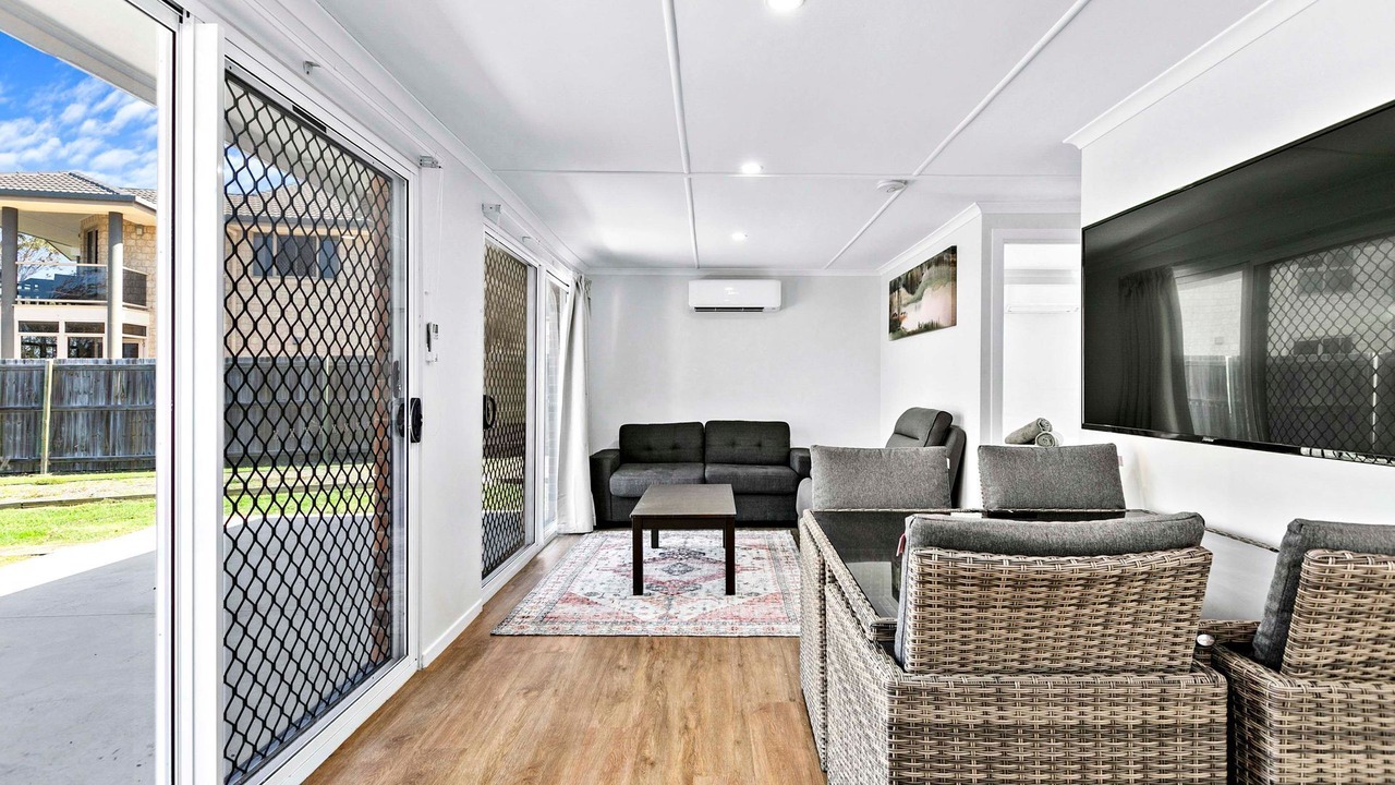 Photo of Others in Point Vernon