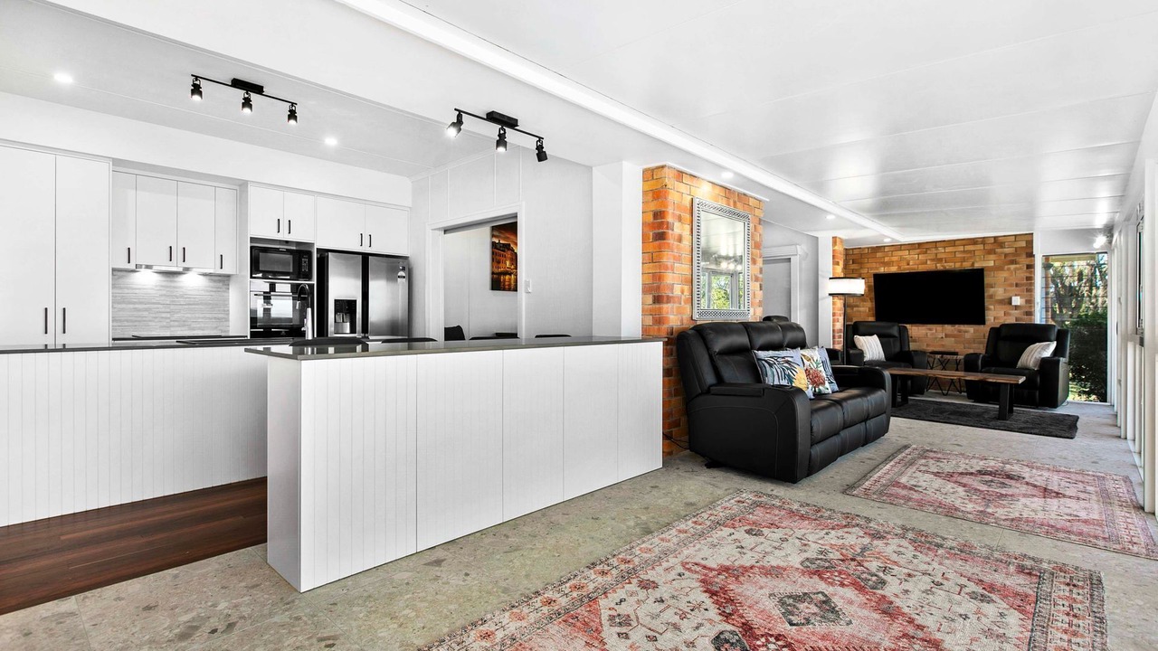 Photo of Others in Point Vernon