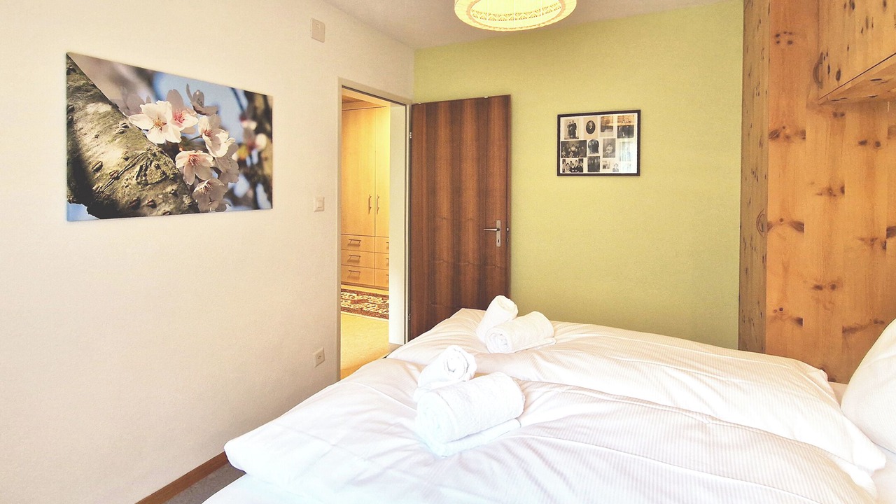 Photo of Bedroom in Engadin Scoul