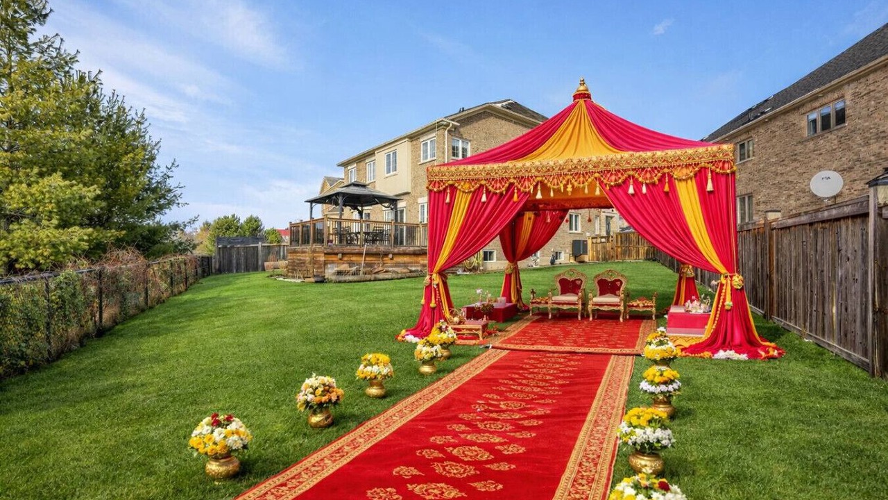 Photo of Outdoor in Brampton