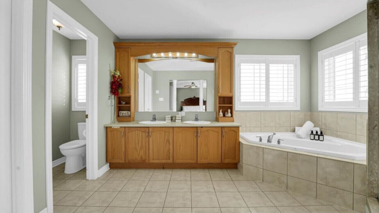 Photo of Bathroom in Brampton