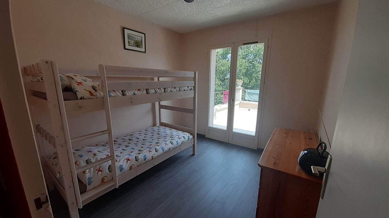 Photo of Bedroom in Allassac