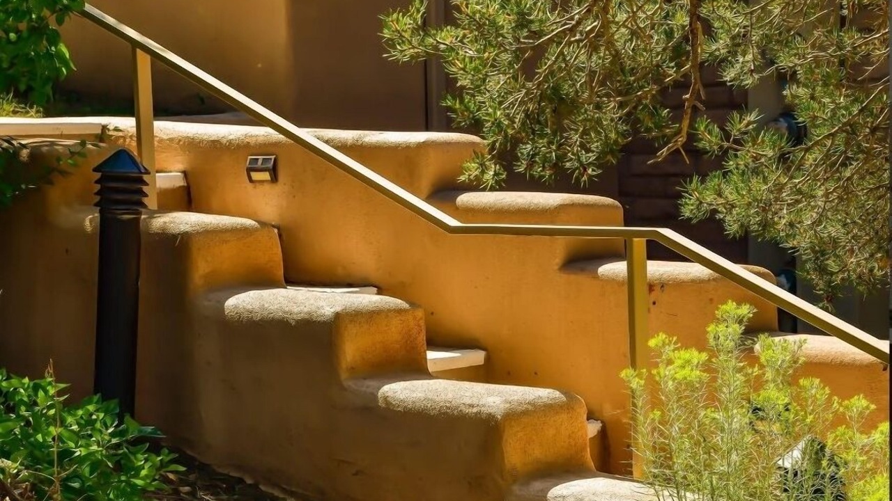 Photo of Others in Northeast Santa Fe