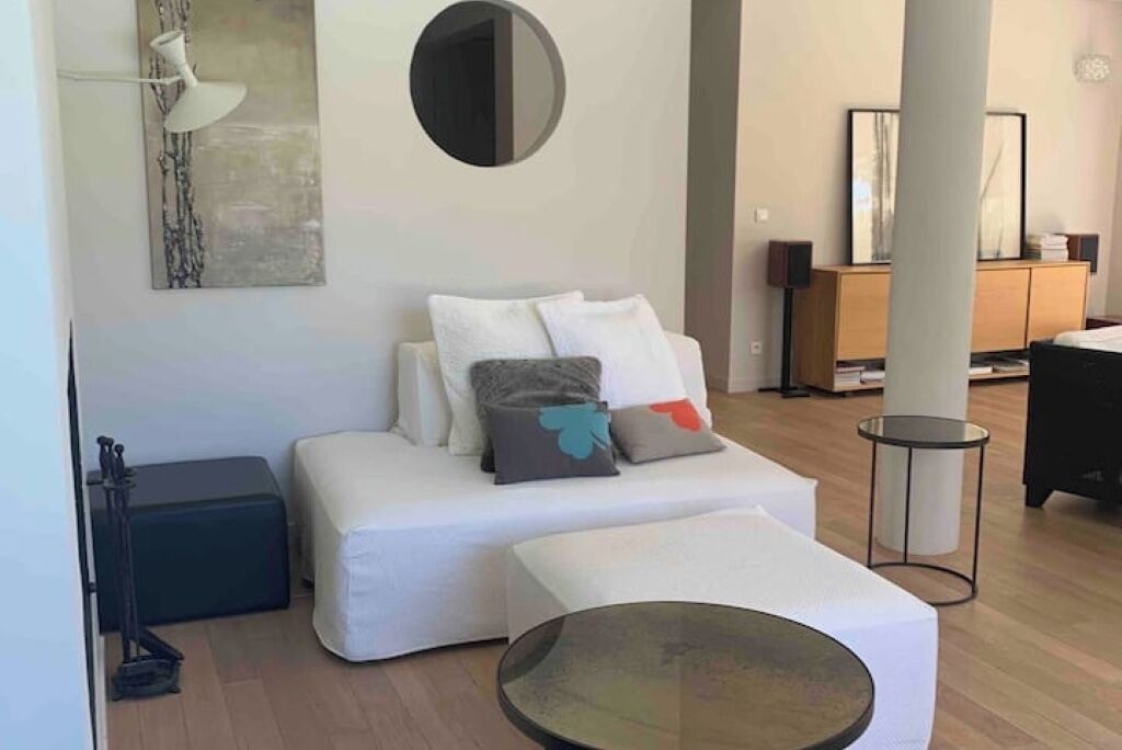 Photo of Livingroom in Bouc-Bel-Air