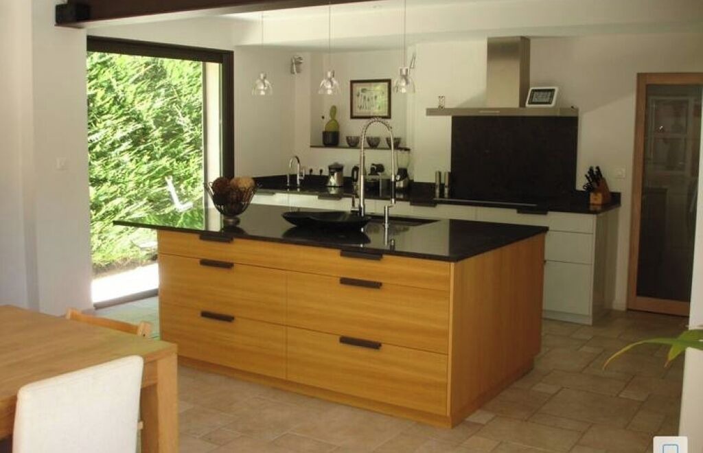 Photo of Kitchen in Bouc-Bel-Air