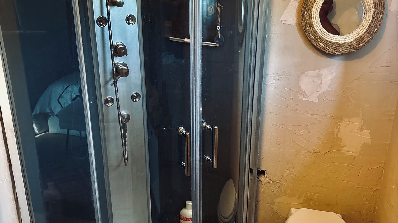 Photo of Bathroom in Sainte-Marthe