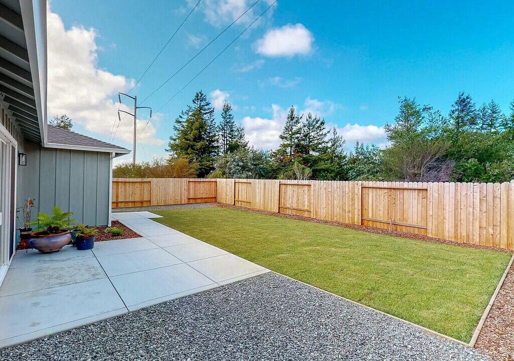 Photo of Outdoor in Rohnerville