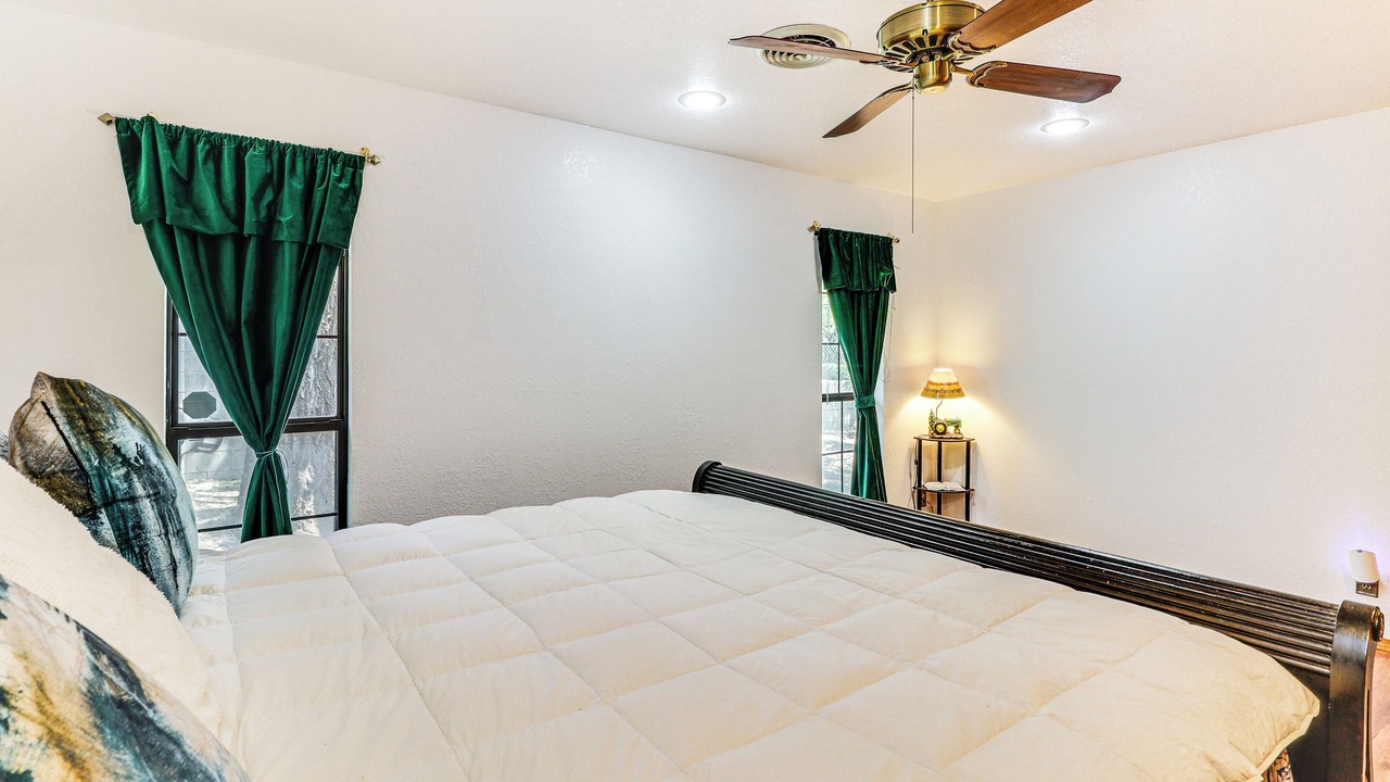 Photo of Bedroom in Roswell