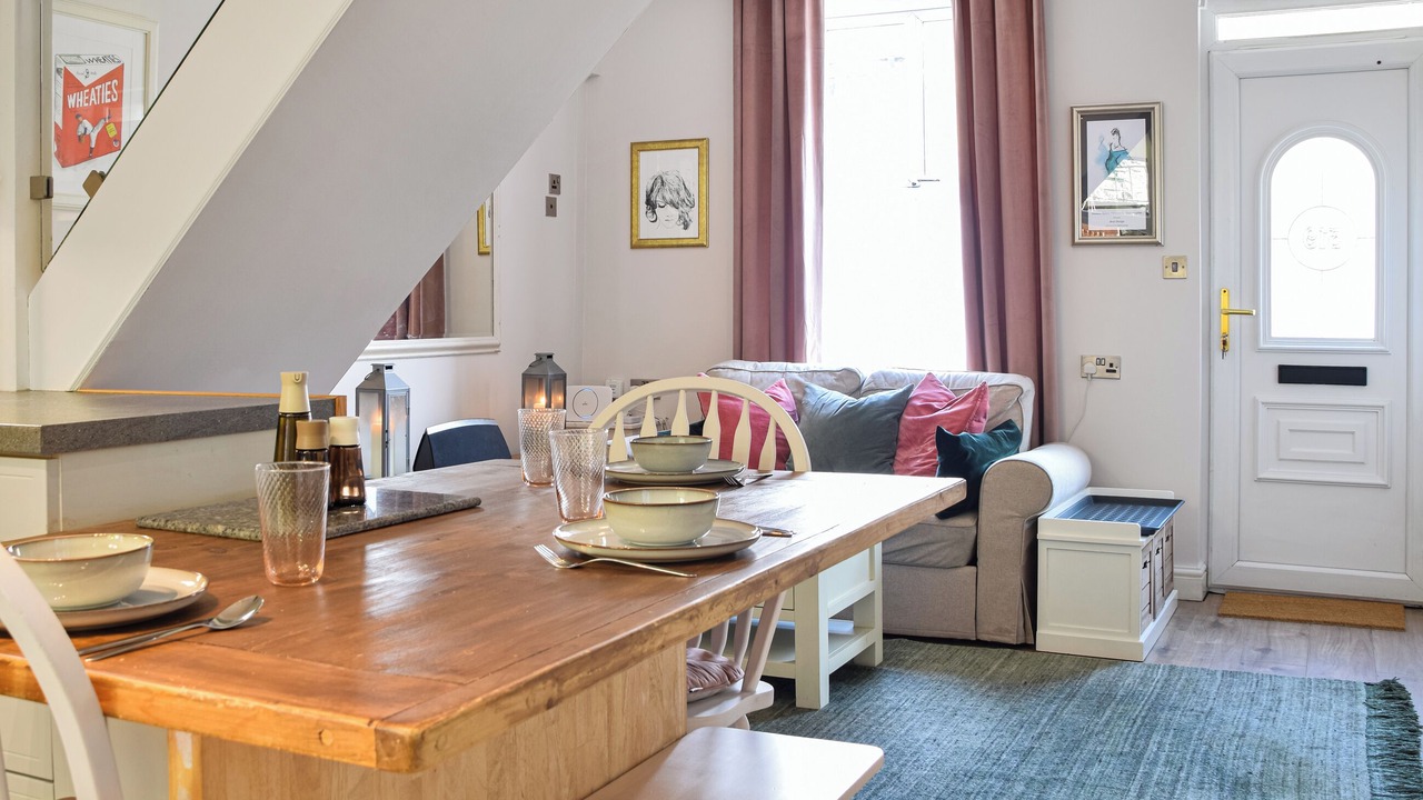 Photo of Others in Padfield