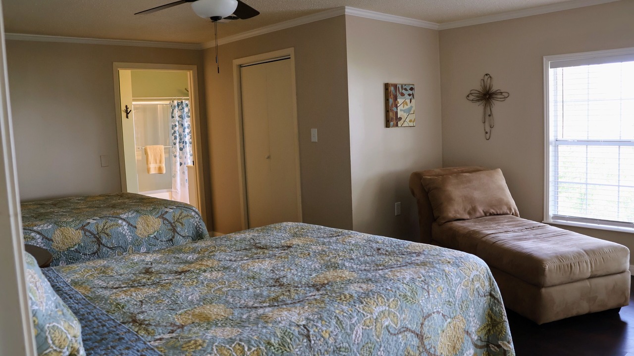 Photo of Bedroom in Crowder