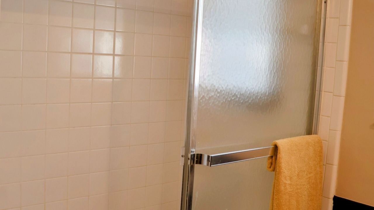 Photo of Bathroom in Crowder