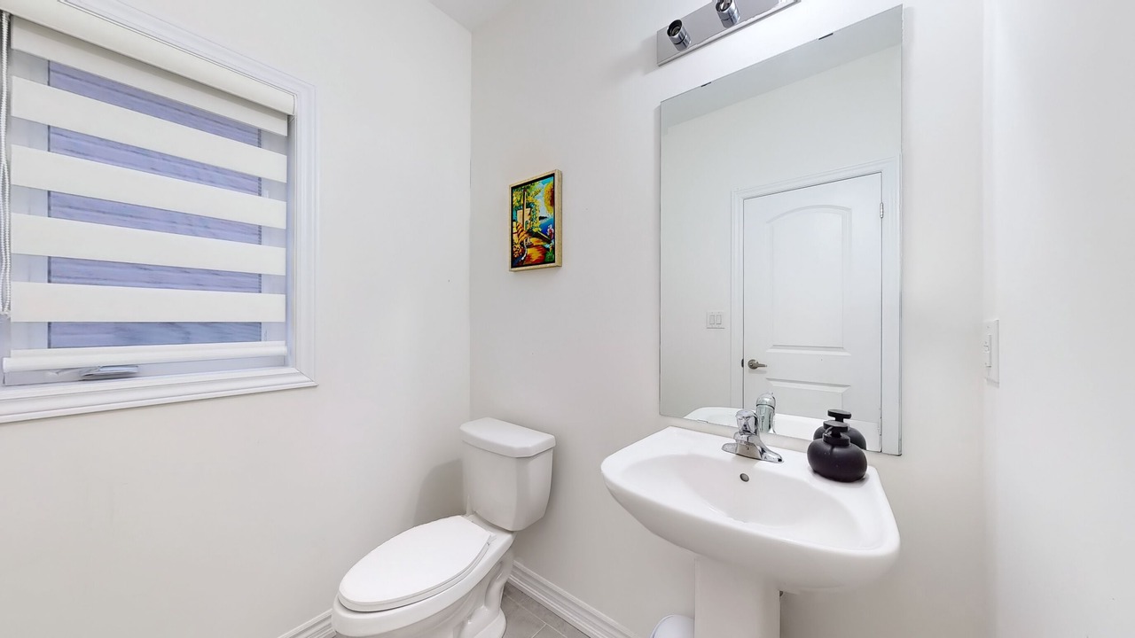 Photo of Bathroom in Wasaga Beach