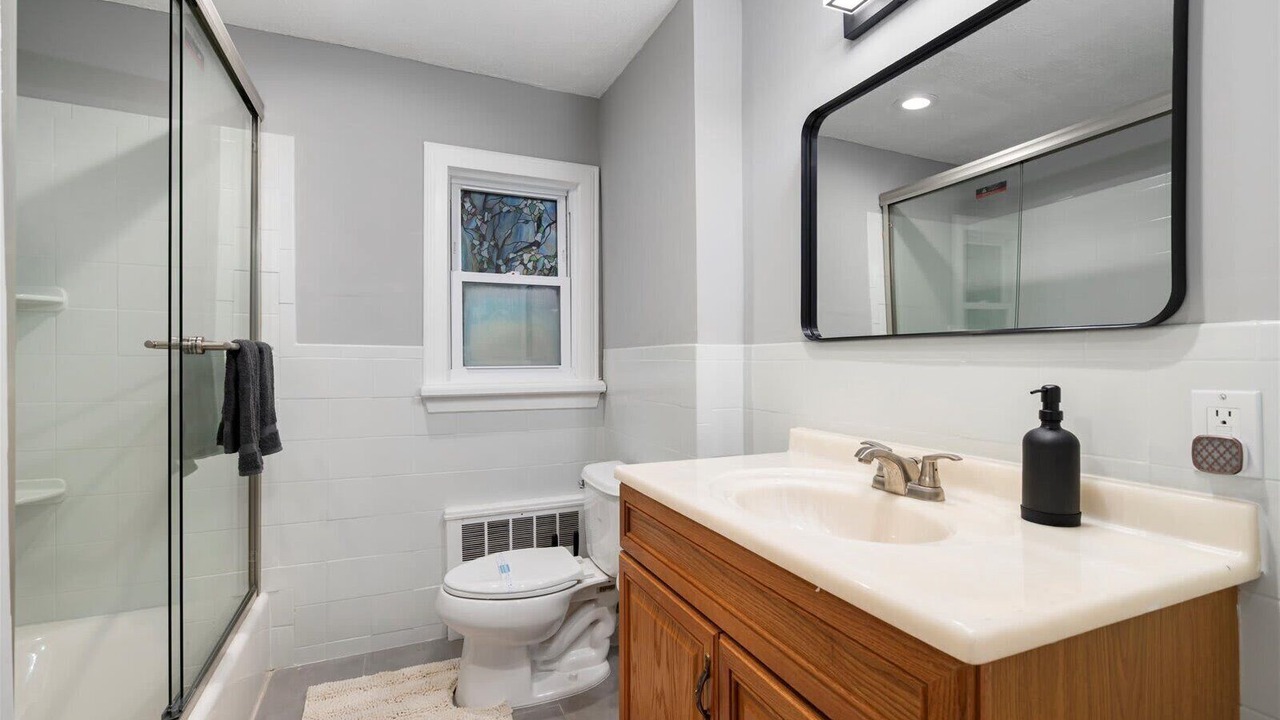 Photo of Bathroom in Southeast Yonkers