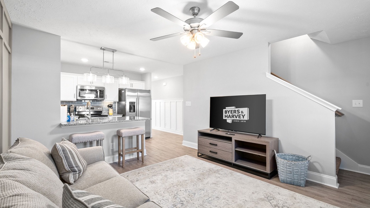 Photo of Livingroom in Clarksville
