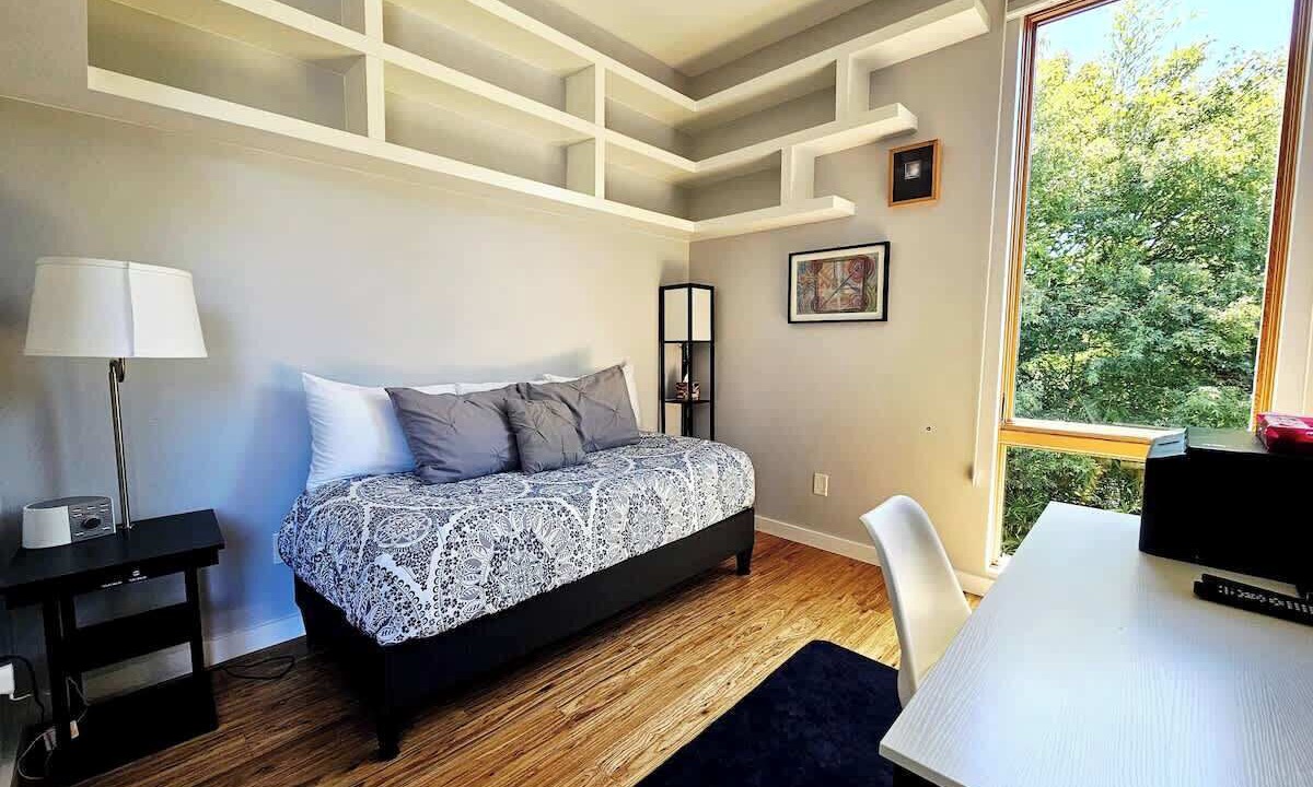 Photo of Others in Felton