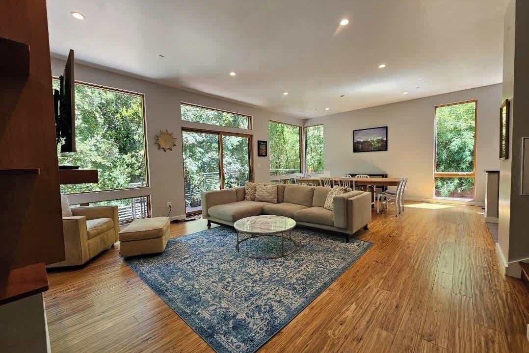 Photo of Livingroom in Felton
